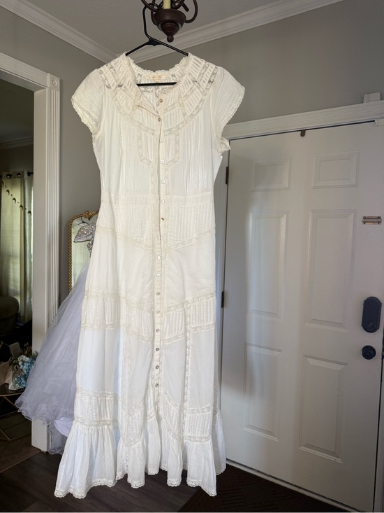 LoveShackFancy Dresses & Skirts - Loveshackfancy Remi Cotton Victorian Midi Dress